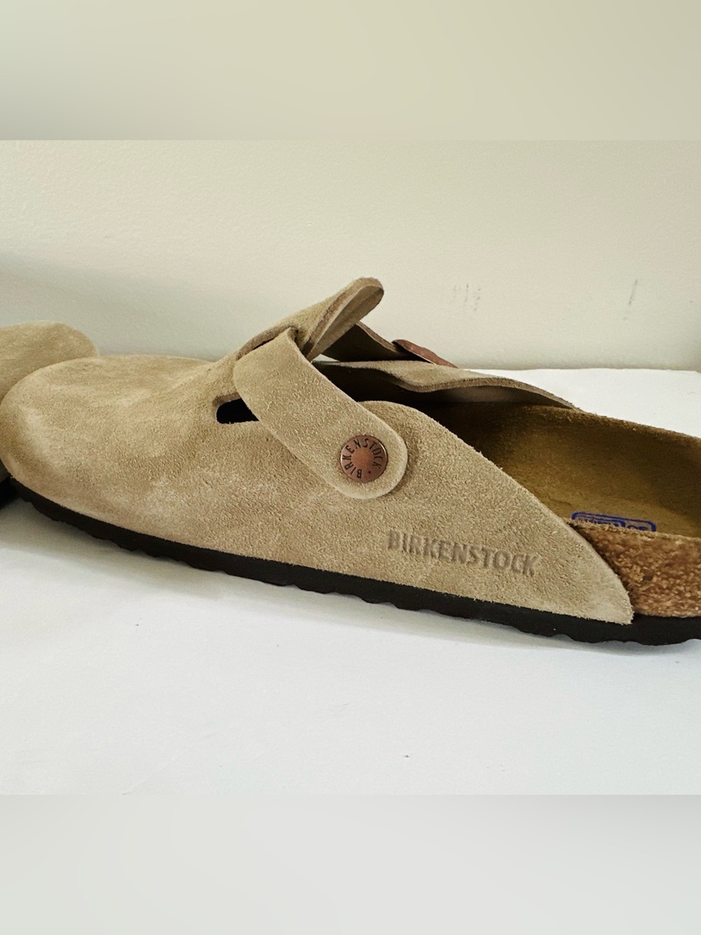 Birkenstock Boston Clogs Soft Footbed Taupe Suede, size 39 Narrow Fit - Picture 2 of 8